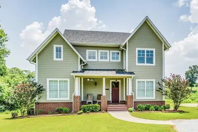 Image de Maison # 2 sur Rtj Golf Trail - 4 Master Suites, 8 lits, table de billard, 5 Tvhd, Wow!