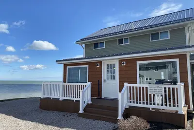 Image de Lake Front 4 Chambre Animaux acceptés Sur le secteur de l'eau, câble, Wifi, Firepit