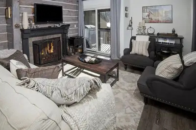 Image de In The Heart Of Lionshead 75 Yards de la télécabine!