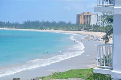 Image de Emplacement, emplacement, emplacement * Hot Deal * Waterfront à partir de 99 $ / Nuit