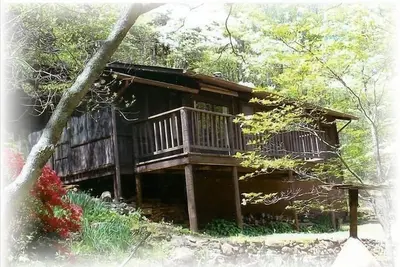 Image de Chalet de montagne isolé, au bord du lac, randonnée pédestre, pêche, détente