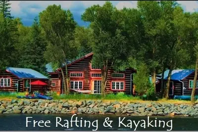 Image de Rabais Golf, Kayak, Rafting et Raquettes Gratuits $ 260-310