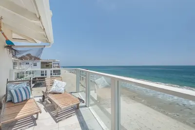 Image de Sunrise Malibu Road Beachfront Penthouse