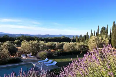 Image de Villa au coeur de la Toscane avec piscine et position panoramique extraordinaire