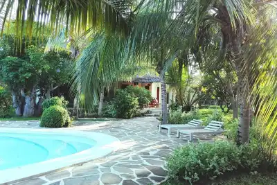 Image de Villa Supérieure avec jardin / piscine et un service personnalisé à la mer 150mt
