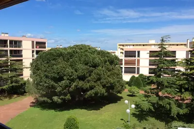 Image de Appartement spacieux et climatisé a 500 m de la plage