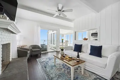 Image de Malibu Carbon Beach Oceanfront Suite Eight