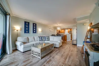 Image de Bel emplacement en bord de mer! ! Découvrez nos bas tarifs pré-été! ! ! !