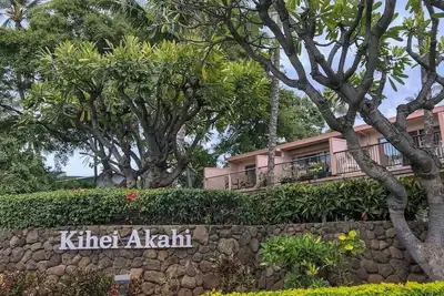 Image de Kihei Akahi A101: Condo exclusif à deux étages face à l'océan - Meilleur emplacement à Kihei
