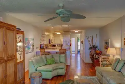 Image de Kihei Akahi A102: Maui Ocean Front Town House - Emplacement, emplacement, emplacement! ! !