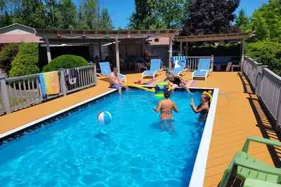 Image de Location de vacances près de la baie de fairhaven. Prend en charge des événements spéciaux en plein air!