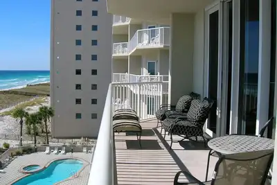 Image de Profitez de la belle vue sur le golfe et les dauphins! Chaises de plage Gratuites! Piscine, Spa