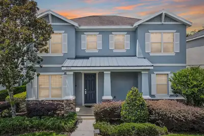 Image de Reunion - Nouveaux Planchers De Bois, maison design - Parc Aquatique - Golf - Dvr