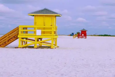Image de Août sur le numéro 1 Us Beach Siesta Key. . . . Maison est un accès facile à la plage, pas de circulation