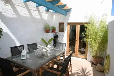 Image de Location and Charm Renovated town house a walk to beaches restaurants bars river