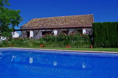 New Listing: maintenant ouvert pour les réservations de 2018. Immense piscine près de Ronda