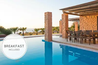 Image de Villa Nautilus - Incroyable vue sur la mer et petit-déjeuner crétois inclus