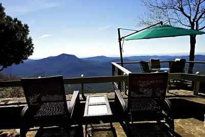 Image de Vue panoramique spectaculaire à partir de 4850 pi. - Meilleure vue / maison la plus unique dans la région!