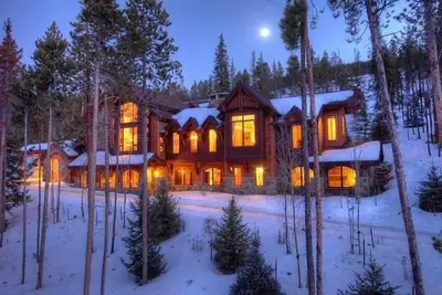 Image de Gold Run Lodge, 5 Chambre, 5, 254 Sq. Ft. Maison de ski luxueuse