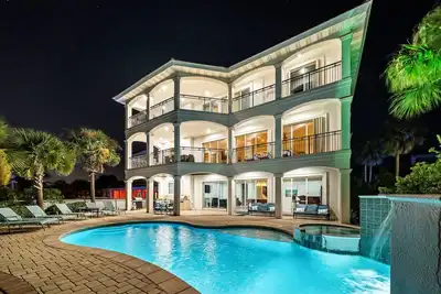 Image de Plages vides, beau temps. . . Faites-nous une offre que nous ne pouvons pas refuser!