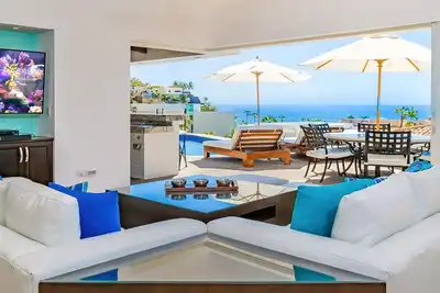 Image de Villa Del Toro Rojo, vue sur la mer à Pedregal - Concierge 24h / 24, Service de ménage quotidien