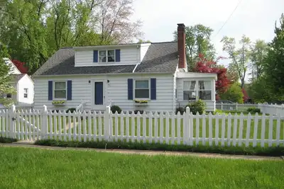 Image de Belle grande maison du lac Érié près de Cedar Point et Sandusky