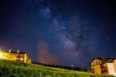Image de Accueil du vendredi soir à 99 $. Évitez les embouteillages du samedi matin!