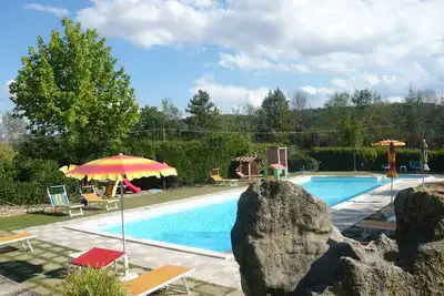 Image de Superbe ville en Tuscany independante, avec piscine/champ de tennis