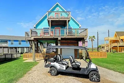 Image de Surfside Beach Home famille haut de gamme w / Oceanview, accès à la plage facile