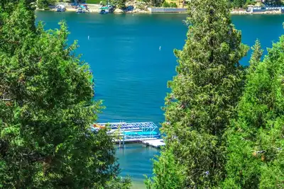 Image de Vous avez demandé le meilleur, le voici! ! * Vues * Ac * Dock privé * À côté du village