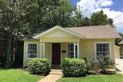 Image de Parfait pour la location d'entreprise, d'affaires ou personnelle - Location minimum de 30 jours