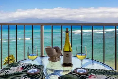 Image de Nouvelle Liste - Condo face à l'océan avec des vues que vous n'oublierez pas! ! ! Climatisation et parking gratuit