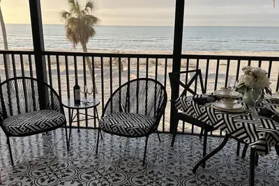 Image de Designer Direct Gulf Front Pointe Santo