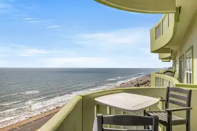 Image de 9ème étage Condo de luxe en bord de mer