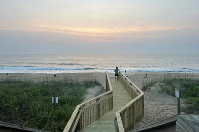 Image de Oceanfront Resort! Situé au centre, 3 piscines, golf, Ymca, Mise à jour 2016