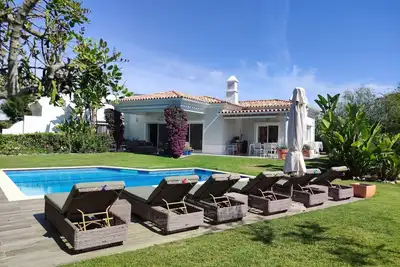 Image de Villa de charme perto de Golf and Beach / 6 pessoas