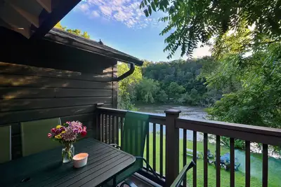 Image de Riverfront! Minutes à Asheville - Fraîchement rénové et nouveau sur Vrbo 2017
