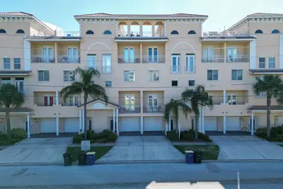 Image de Luxueux, Condo pour toute la famille avec terrasse sur le toit, bain à remous et vues à couper le souffle