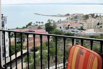 Bel appartement à 500 mètres de la plage, Piscine, Parking, Wi-Fi, Télévision par satellite