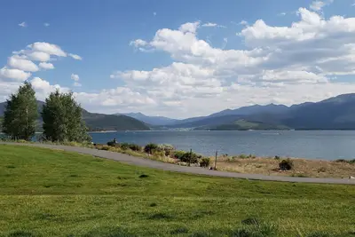 Image de À couper le souffle face au lac Vues 1er étage Vues