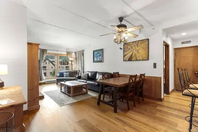 Image de Breckenridge Ski In Ski Out Condo, Great Views, Pool & Hot Tubs, Walk to Town