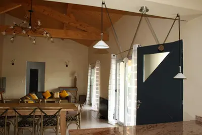 Image de Couiza, près de Carcassonne, maison haut de gamme et luxueuse pour 8 personnes avec piscine.