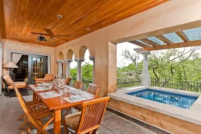 Image de Grande Valeur - Grande Villa Penthouse - À quelques pas de la plage - Piscine privée