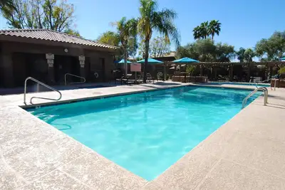 Image de Scottsdale Kierland Condo, Wi-Fi, Gated, Hot Tub / Pools, King bed