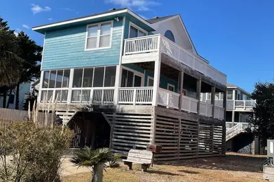 Image de Outer Banks Beach House ~ Piscine et bain à remous
