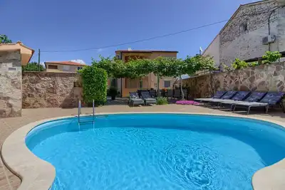 Image de Villa à Peroj avec Piscine près Plage
