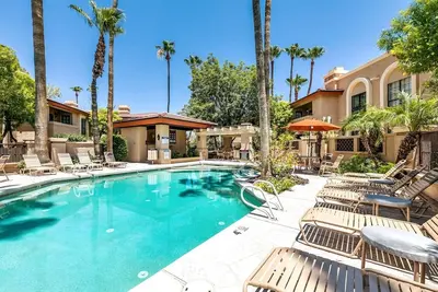 Image de Location Vacances Maison En Haut Phoenix 2 chambres / 2 salles de bain Tout Pour Vous