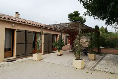 Image de Loue Maison 80 m2 dans village au pied du Luberon
