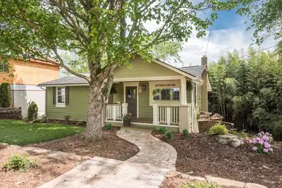 Image de Bienvenue au Bamboo Bungalow!