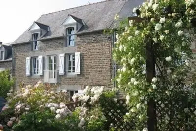 Image de Maison de charme (18e) à 10 mm de Saint Malo
